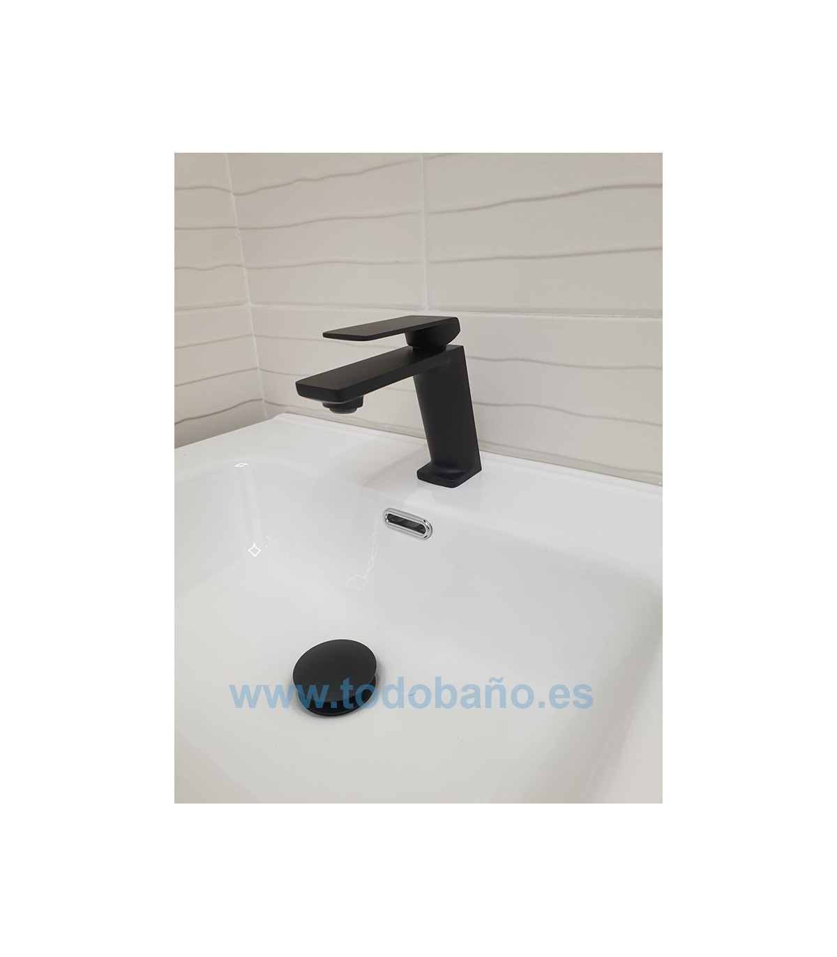 Grifo lavabo serie Fiyi BDF016-1 BL